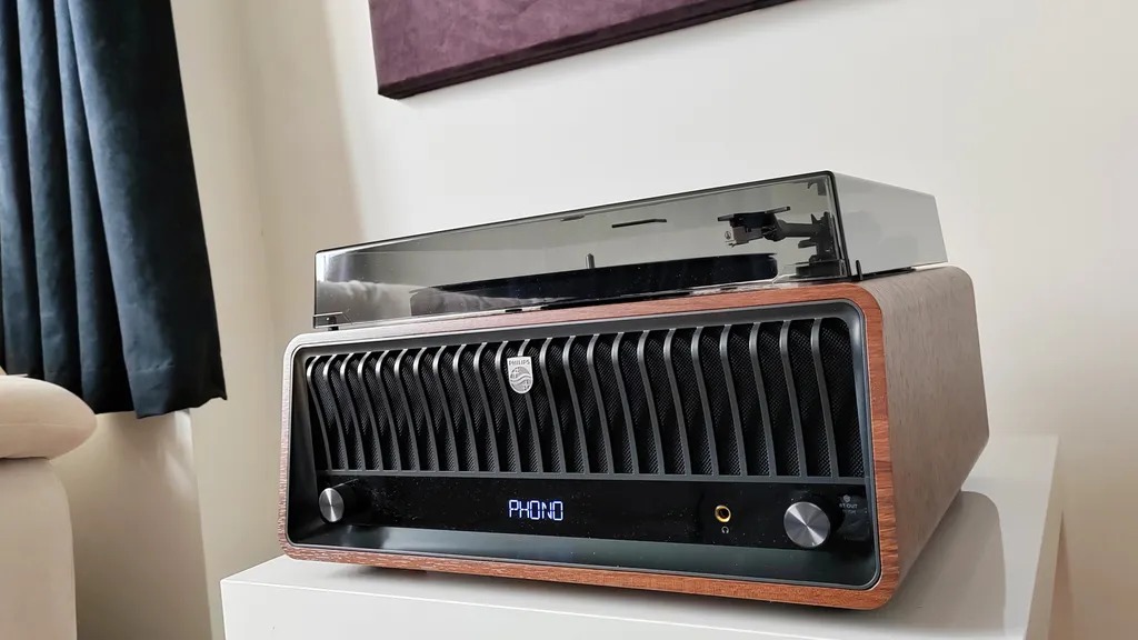 review chi tiết Philips 'The Tina' (TAV9000D)